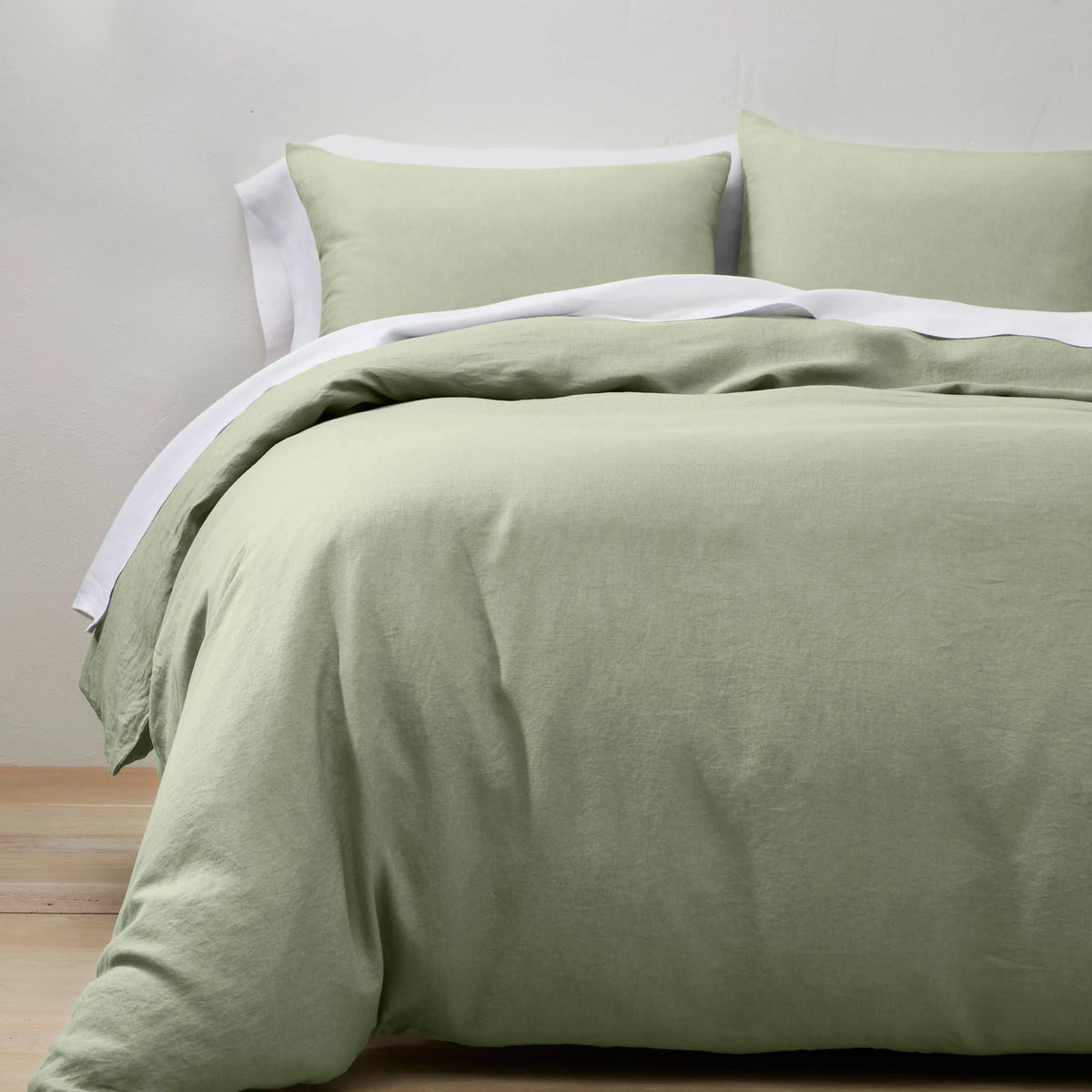 Sage Green Linen Duvet and Sham Set T9422