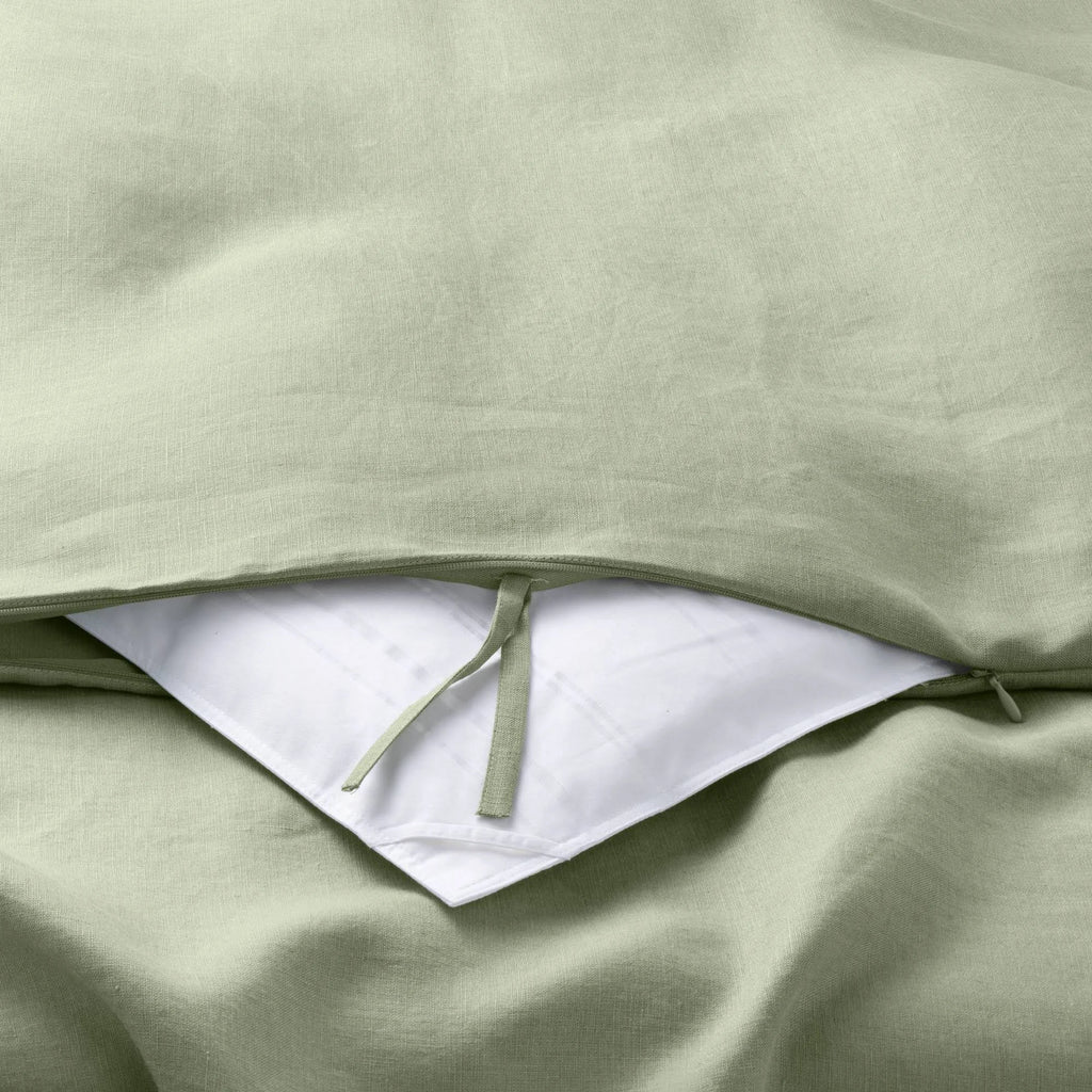 Sage Green Linen Duvet and Sham Set T9422
