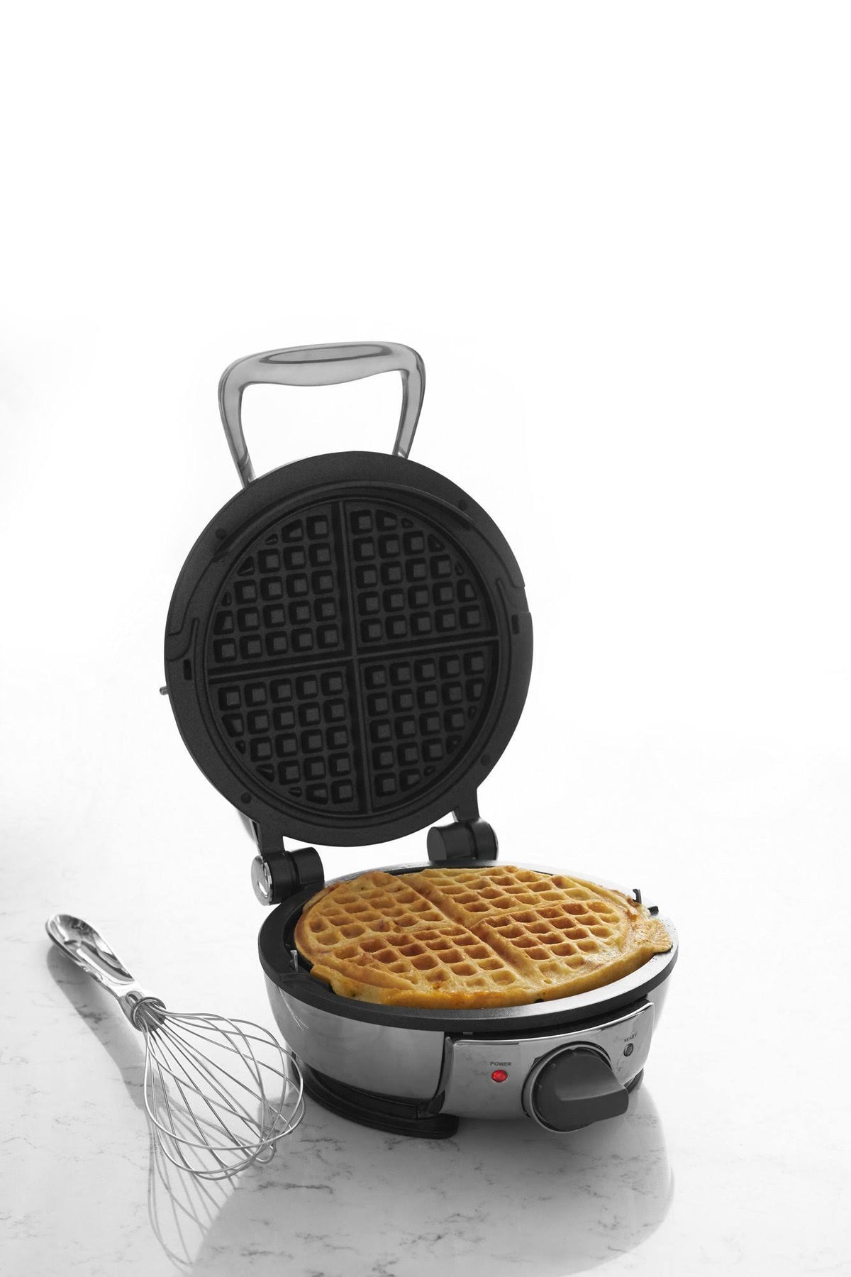 Stainless Steel Round Waffle Maker with 7 Browning D48940