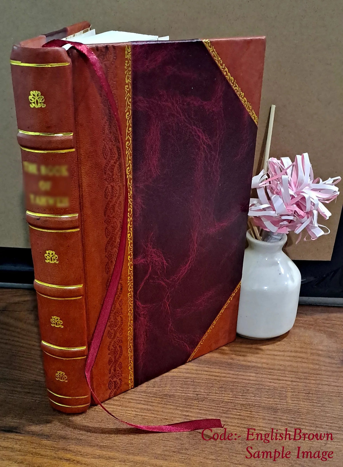 Leather Bound History Book Q74074