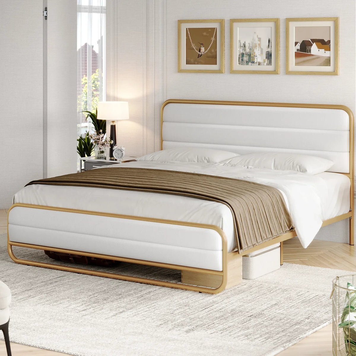 Full PU Leather Upholstered Platform Bed Frame C9370