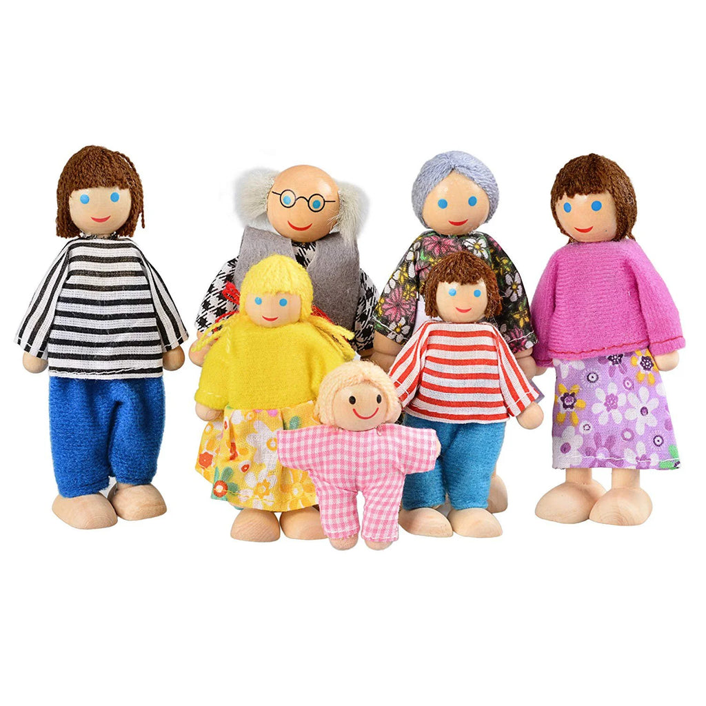 Wooden Dolls Playset Set of 7-Piece E545