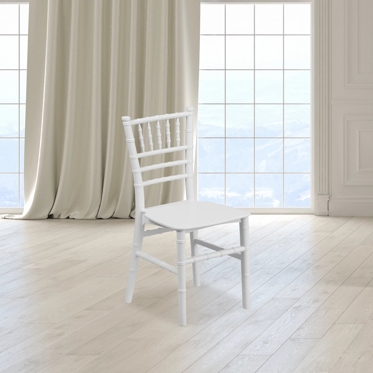 White Resin Chiavari Chair N20119