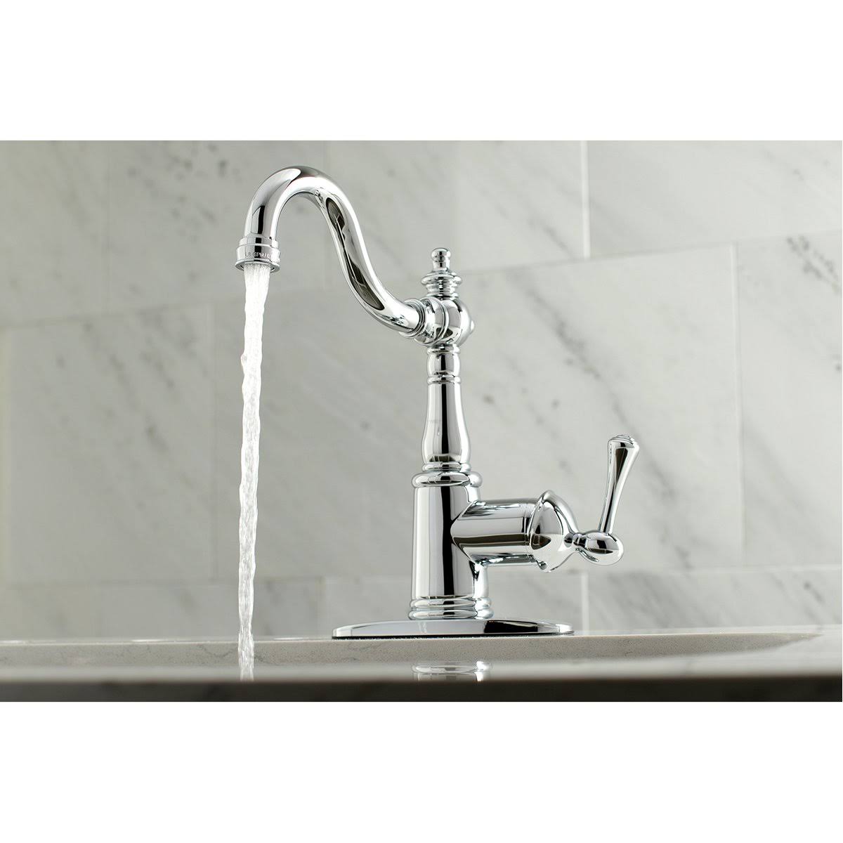 4x22 Centerset Lavatory Faucet M98459