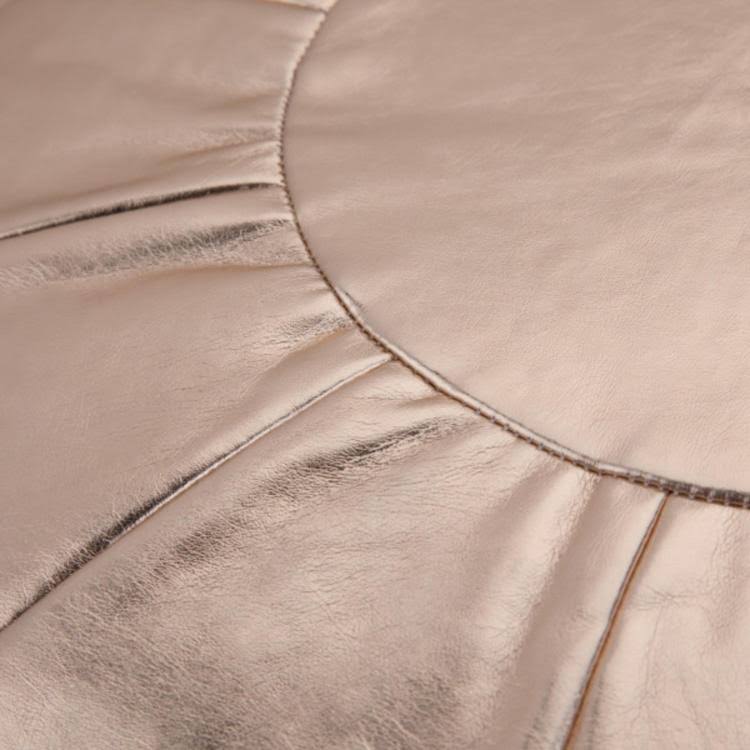 Round Pouf in Gold Z5911