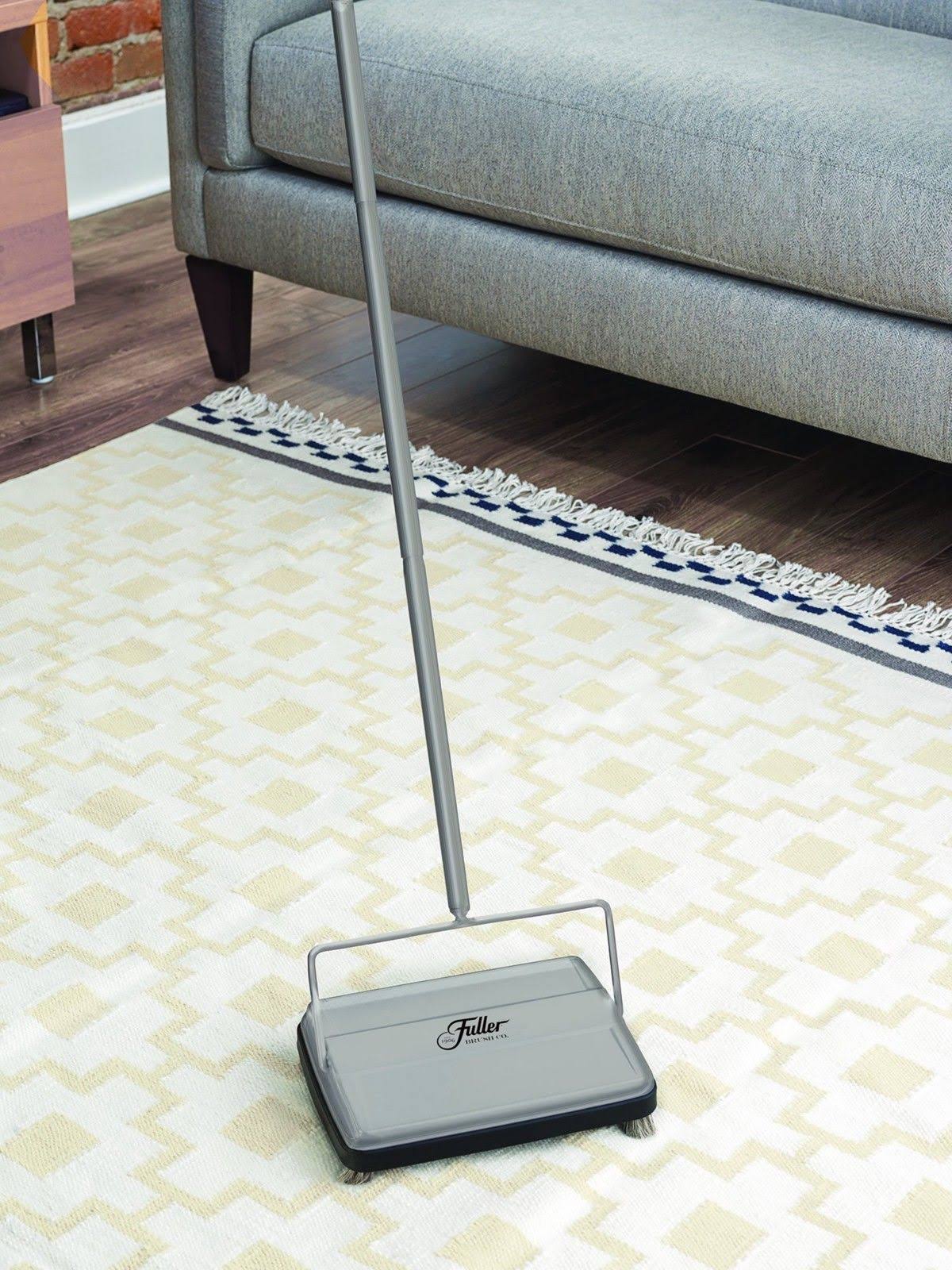Electrostatic Carpet Sweeper N26851