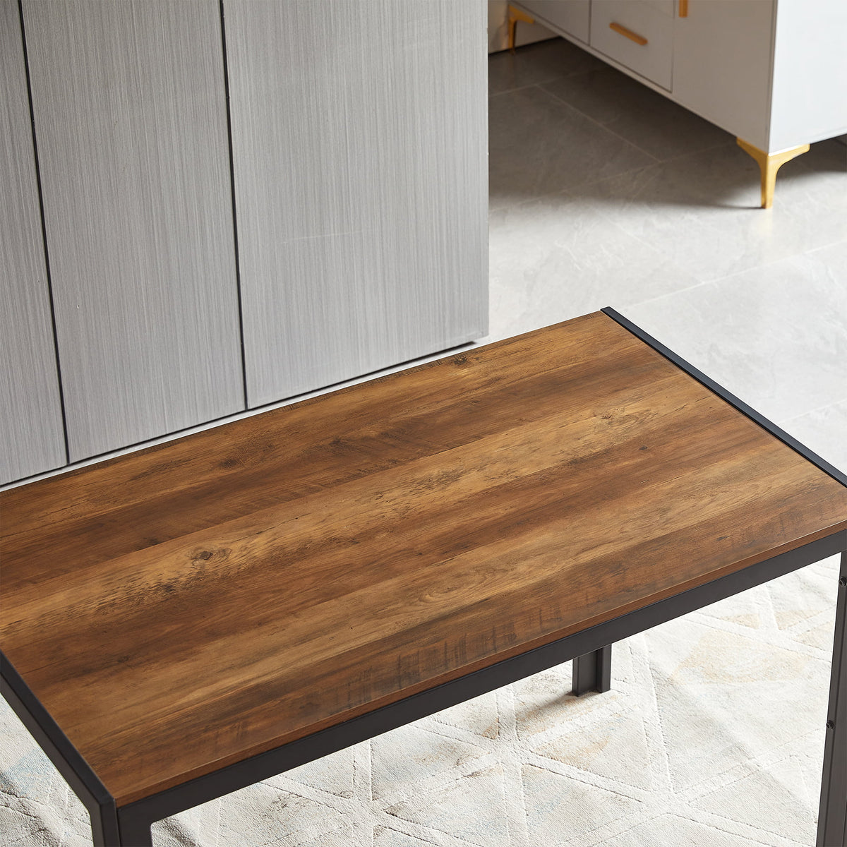 47 Inch Black Metal Dining Table V10318