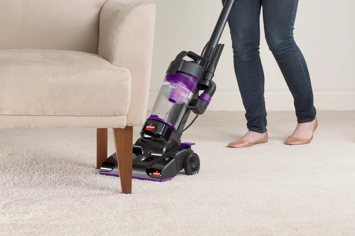 Compact Bagless Vacuum H5414