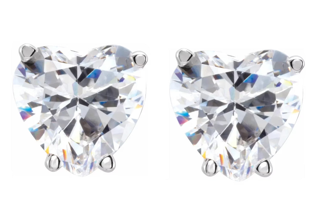 14k White Gold Diamond Stud Earrings M744