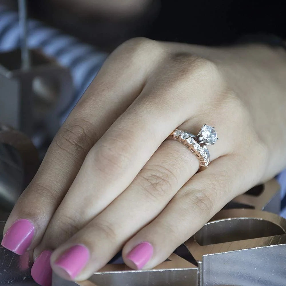 Seven Stone Shared Prong Contoured Wedding Ring In Sterling Silver With Moissanite F883345